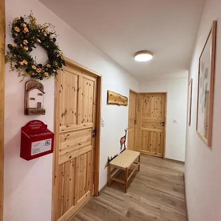 Santa Claus - Rudolf I Pyszalek Gory Sowie Apartment